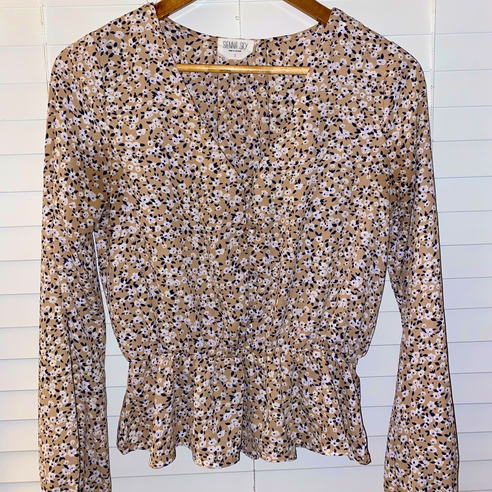 Long sleeve floral blouse